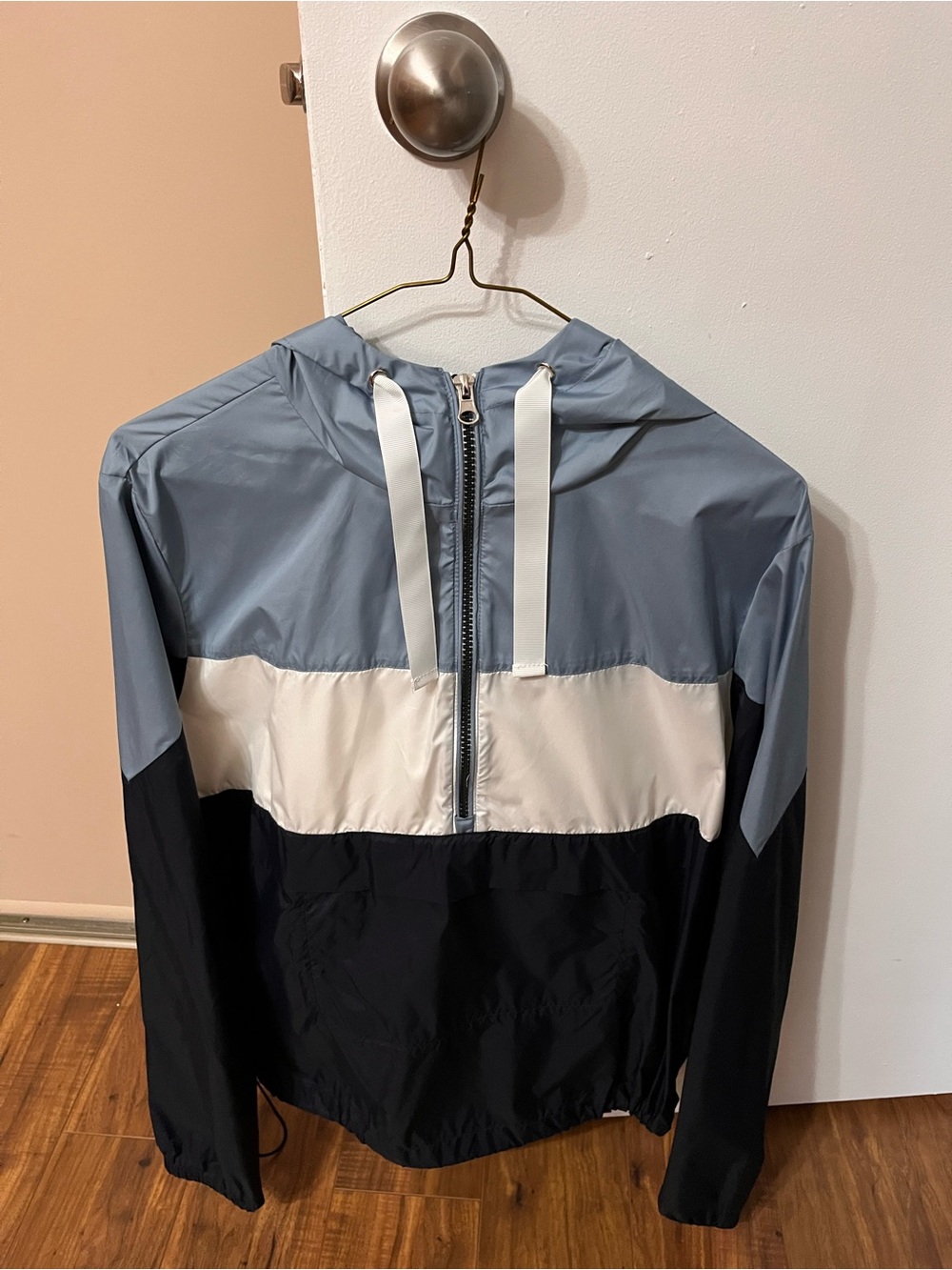 Women’s Colorblock Windbreaker Jacket
